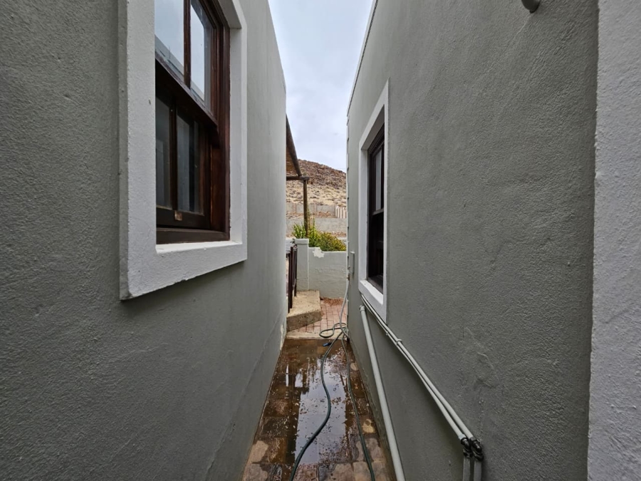 3 Bedroom Property for Sale in Prince Albert Western Cape
